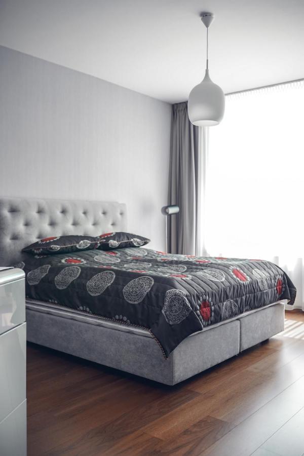 ברטיסלאבה Voir Apartment מראה חיצוני תמונה